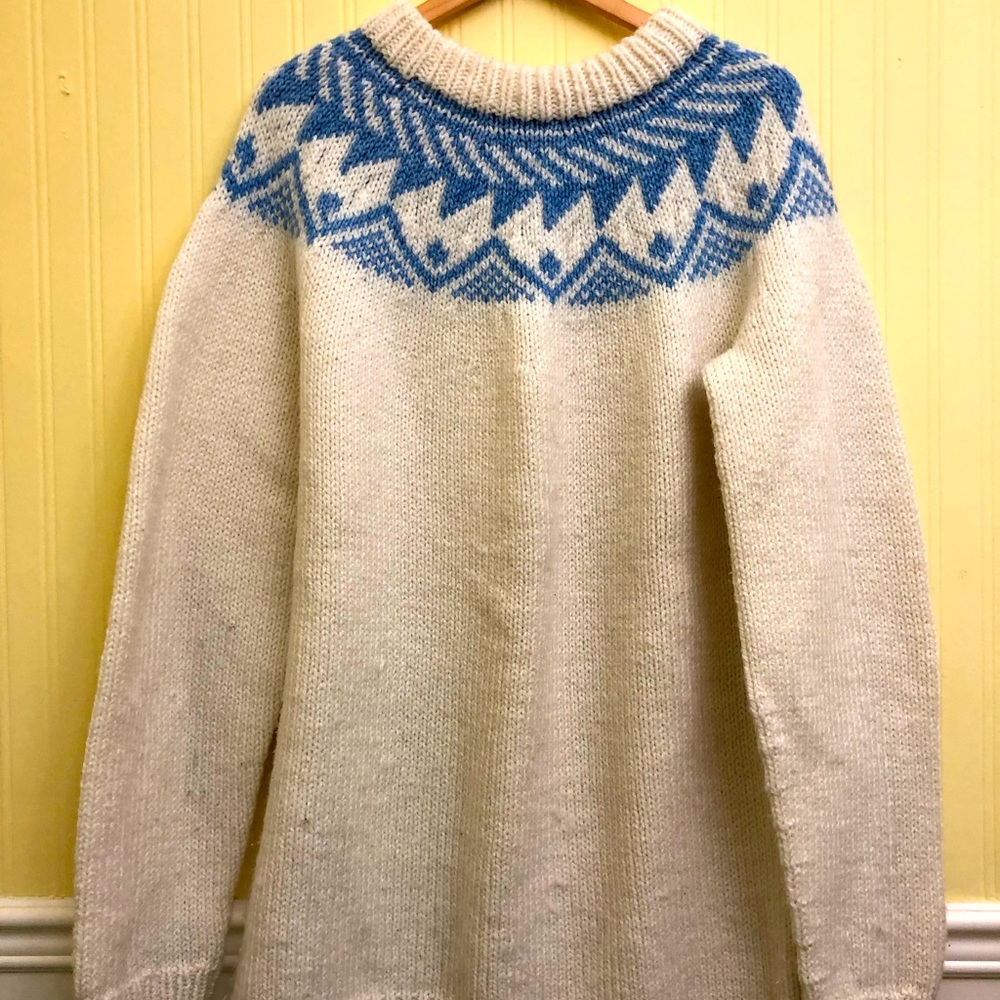 Vintage handmade knit sweater